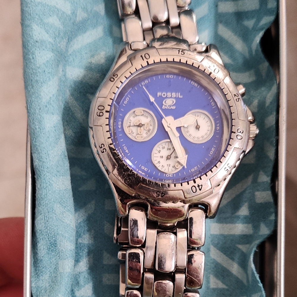 Fossil Blue Dial Silver Watch